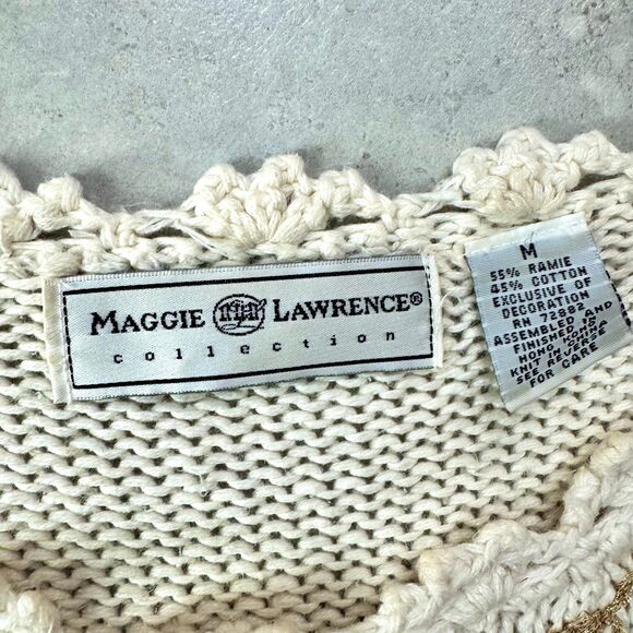 VTG Maggie Lawrence Chunky Handknit Floral Sweater Size M - Picture 2 of 8